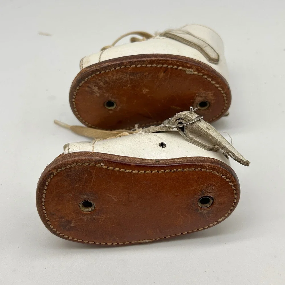 Vintage White Leather Orthopedic Baby Shoes High Top Open Toe Lace Up Buckle